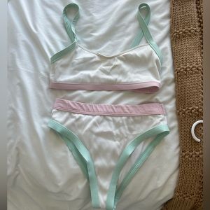 Roxy Full Coverage Bikini